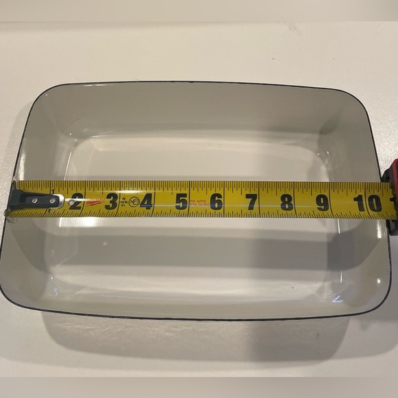 VTG Kingsbury “Dogwood” Enamel Over Steel Baking Dish. - Picture 8 of 9